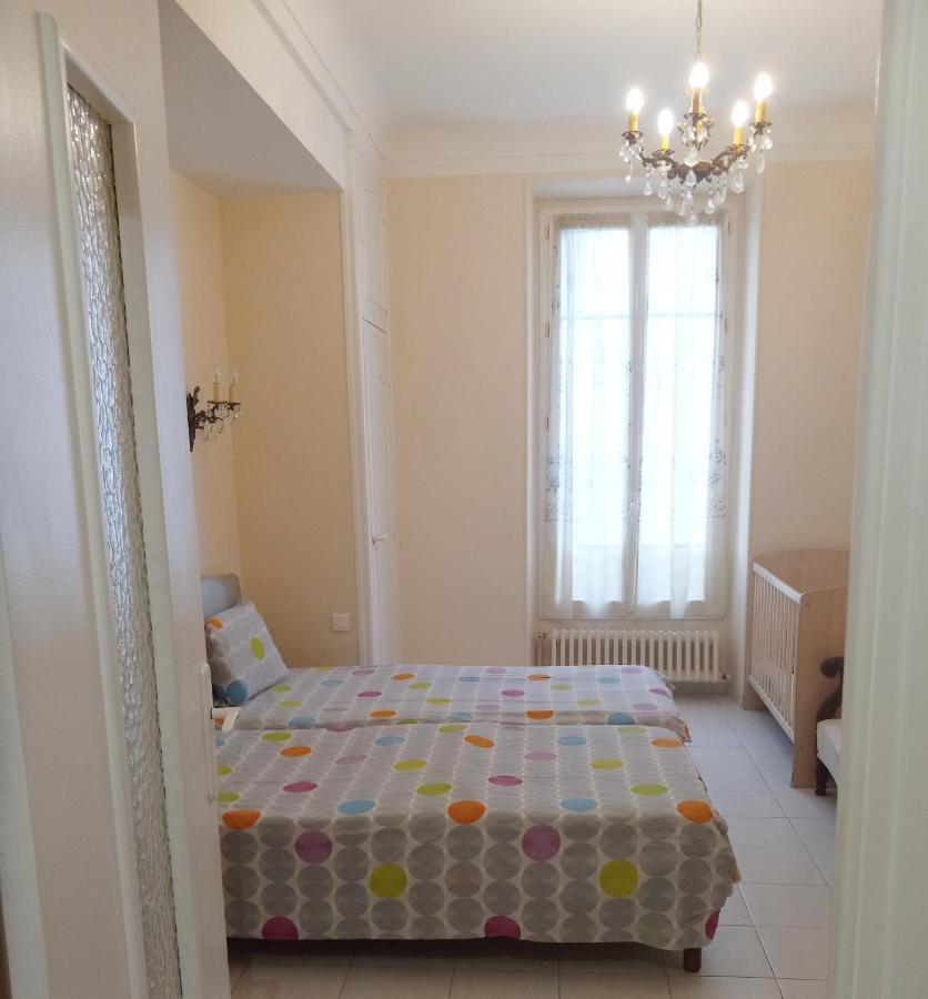 Large 2br Sunny 20 Meter Terrace Parking Shops Nice