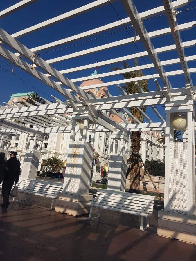Appartement Large 2br Sunny 20 Meter Terrace Parking Shops