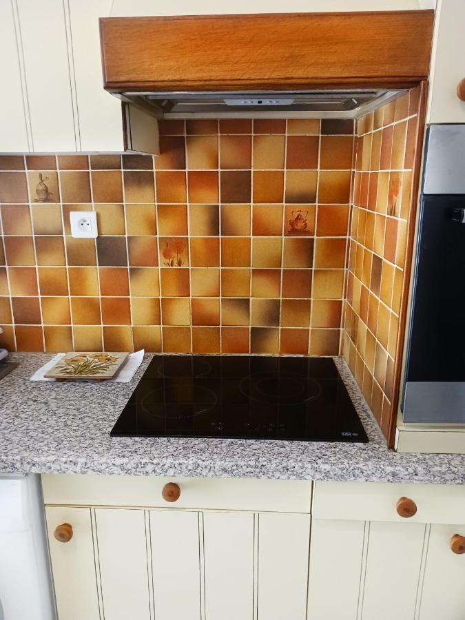 Large 2br Sunny 20 Meter Terrace Parking Shops Apartment